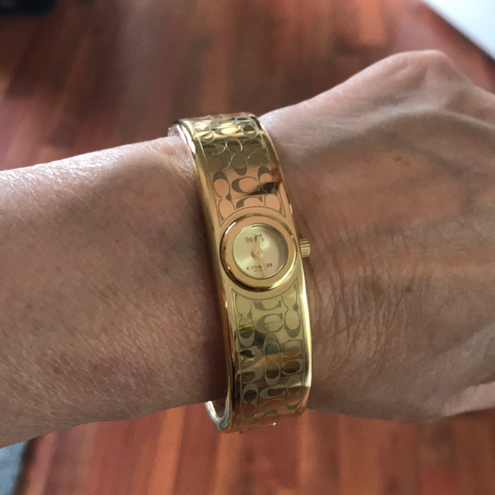 Coach Watch